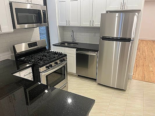 1st image of 466 W 149th St #2