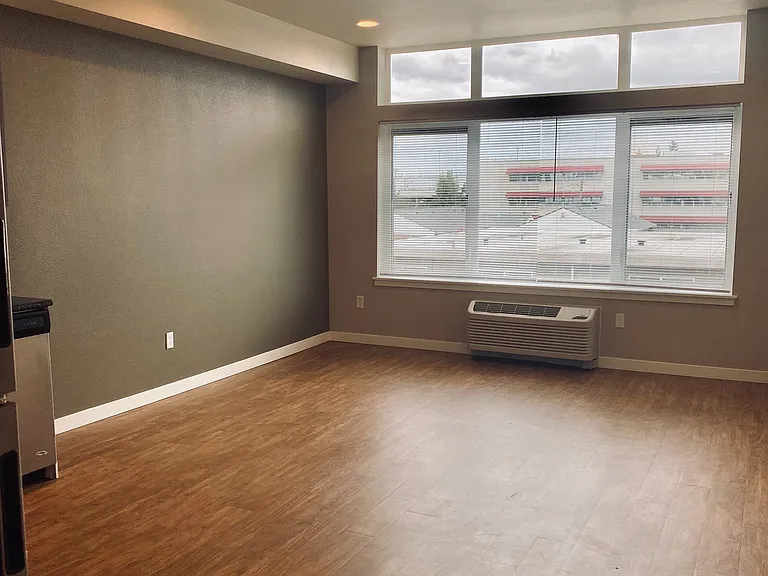 Campus Lofts — Photo 5