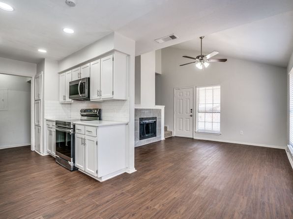 115 Peachtree Ct APT D