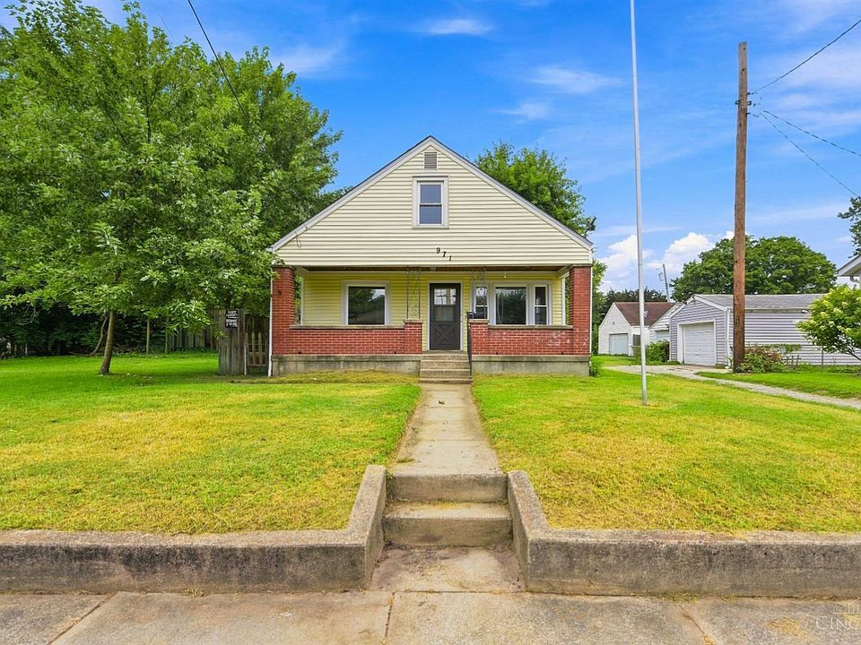 1st image of 971 Kahn Ave