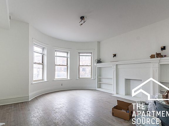 4th image of 1406 W Olive Ave #1