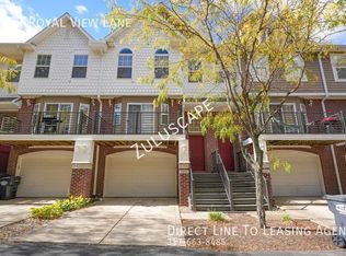 1472 Royal View Ln, Greenwood, IN 46143