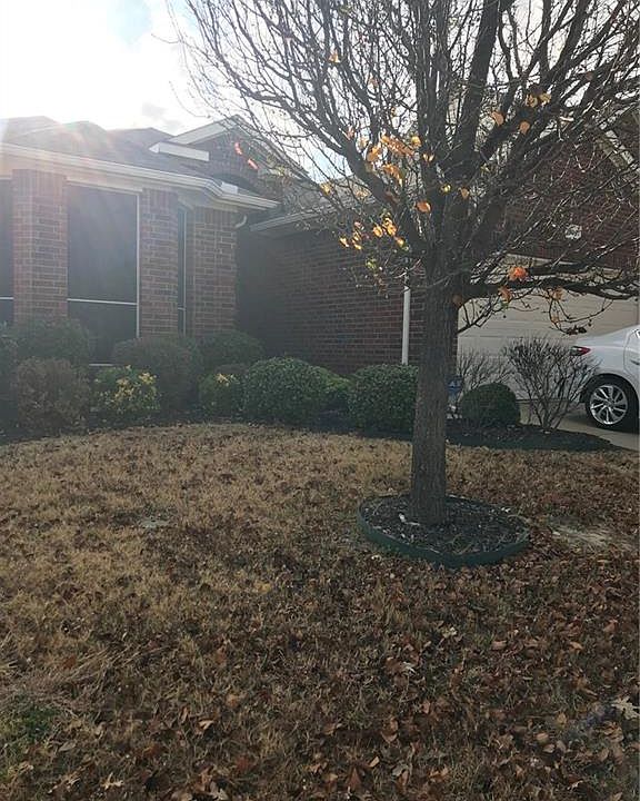 1st image of 10001 Tulare Ln