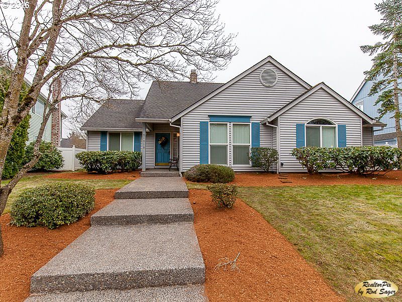 1st image of 1919 SE 159th Pl