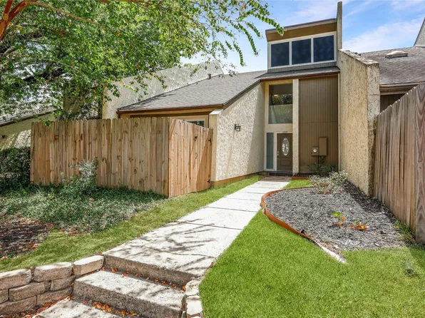 12239 Glenview Dr, Montgomery, TX 77356