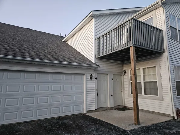 10167 Monarch Rd Unit 4, Roscoe, IL 61073