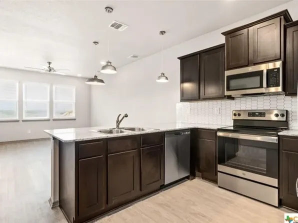 234 Green Valley Dr, Copperas Cove, TX 76522