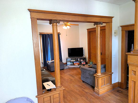 2nd image of 502 S 8th St