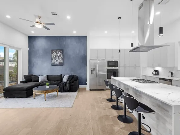 2103 McGowen St #Id1605844p, Houston, TX 77004