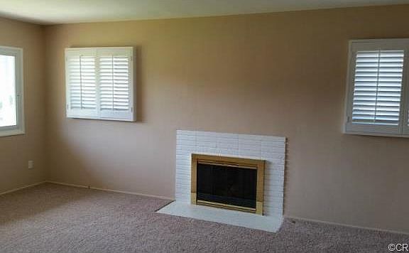 4th image of 1115 N Holmar Ave