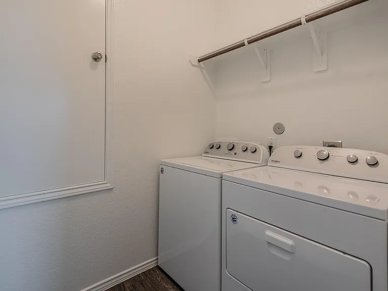 5715 Pampus Prairie Rd — Photo 22