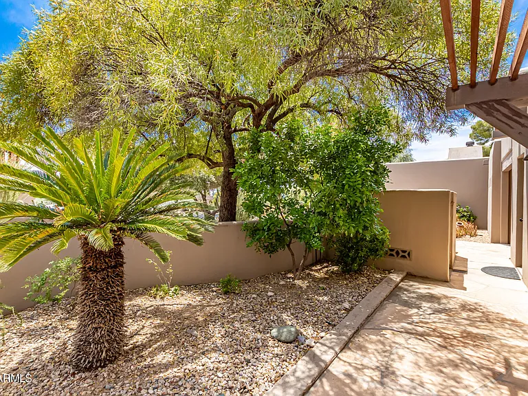 1063 N Boulder Dr — Photo 42