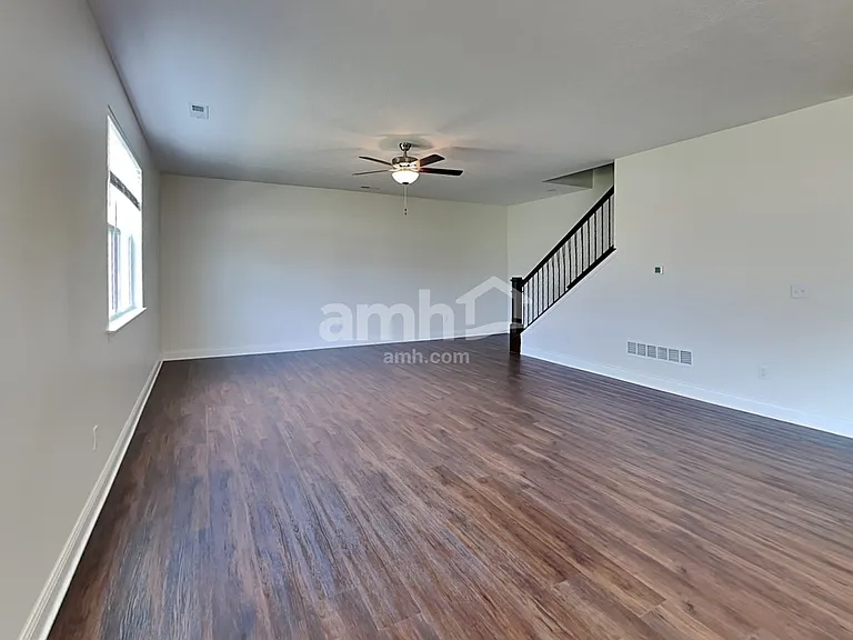 8110 Hula Popper St — Photo 7
