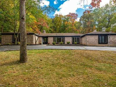 60 Glen Eagle Dr, Watchung, NJ, 07069