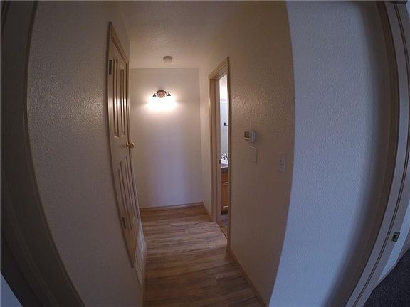 4th image of 533 Shadow Willow Dr
