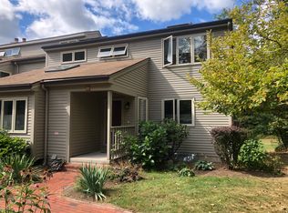 99 Jimney Dr, Westford, MA 01886