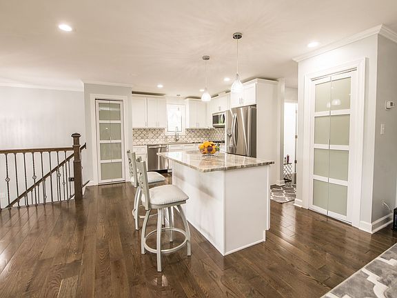 3rd image of 7217 152nd St #4