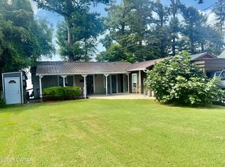 1171 Lake Dr, Hornbeak, TN 38232