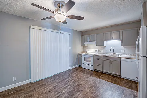Juniper Garden Apartments Photo 1
