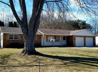 8674 Fairview Ln, Zeeland, MI 49464