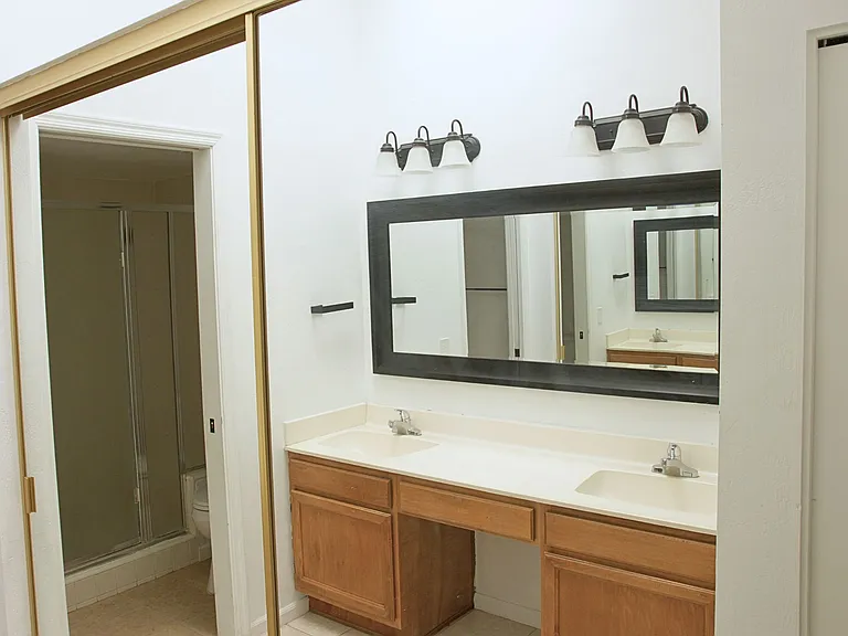 5402 E Windsor Ave #23 — Photo 17