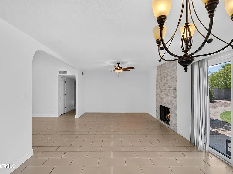 8832 E Lupine Ave — Photo 10