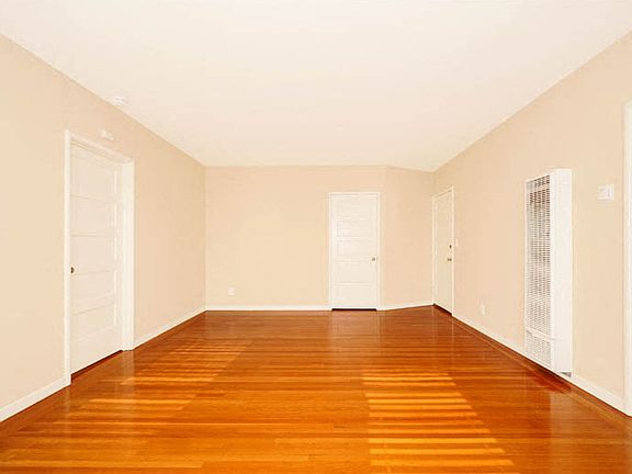 4th image of 360 Cowper St APT 16