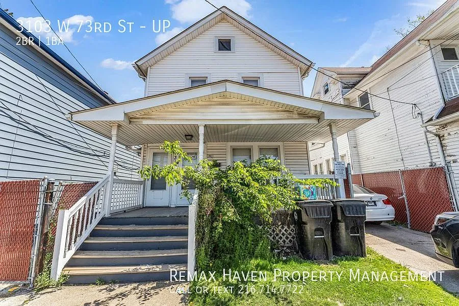 3103 W 73rd St photo 1