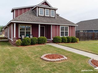 3900 SW Ridgepointe Ave, Bentonville, AR 72712