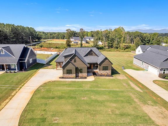 4th image of 441 Gramling School Rd
