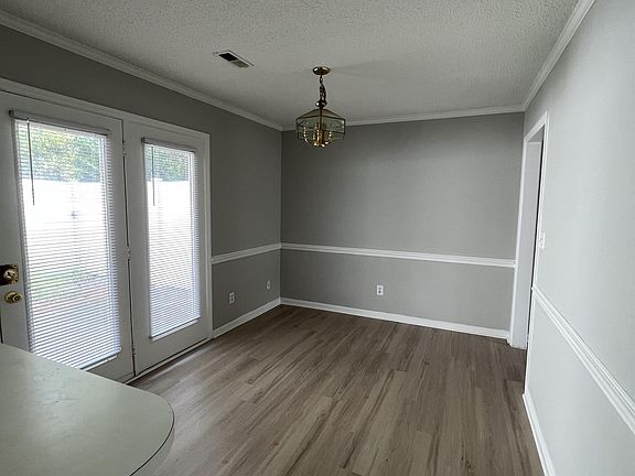 4th image of 3804 Sterling Pointe Dr Unit C6