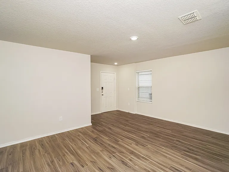 10710 Butterfly Pass — Photo 15