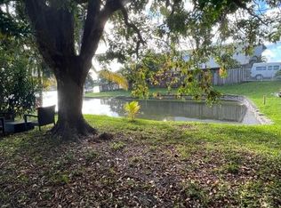 1790 W 75th St, Hialeah, FL 33014