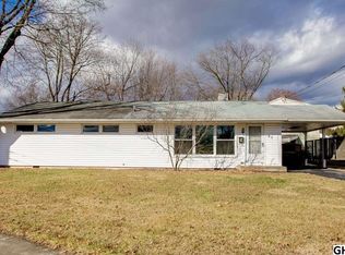 27 Sussex Rd, Camp Hill, PA