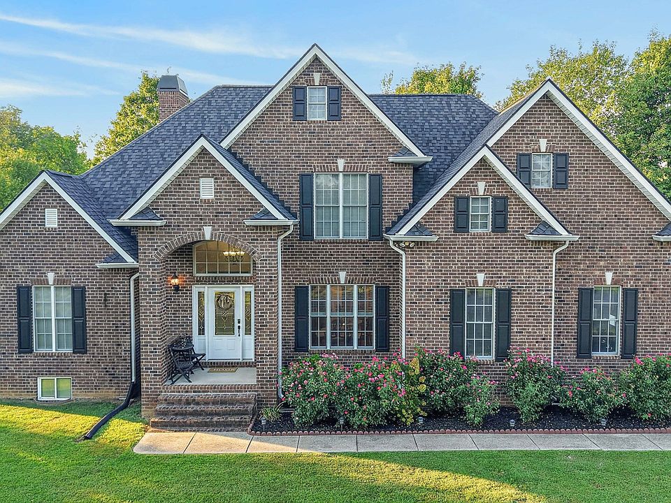 1st image of 1001 Arbor Dr