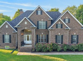 1001 Arbor Dr, Castalian Springs, TN 37031