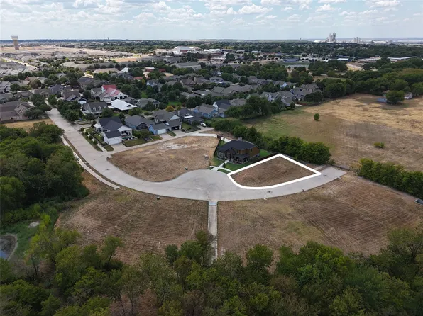 605 Shelby Pl, Midlothian, TX 76065