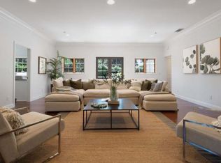 1050 Roxbury Rd, San Marino, CA 91108