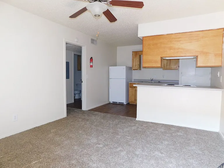 Gant Apartments — Photo 19