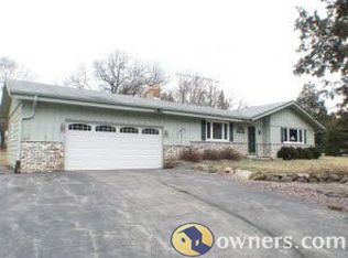N2809 County Road Z, Dousman, WI