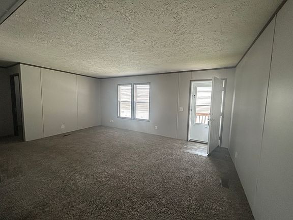 2nd image of 449 Montana St