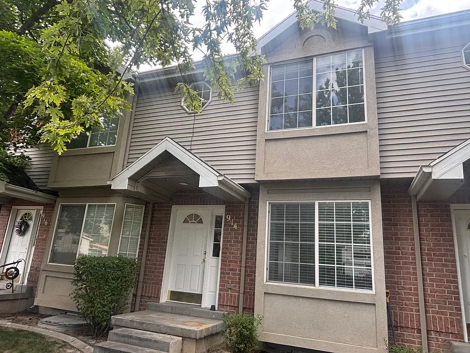 914 N Main St #914