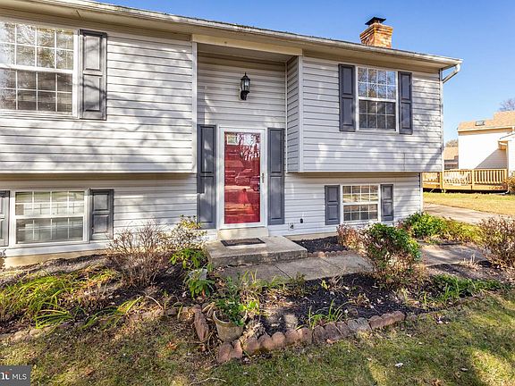 4th image of 1405 Dixie Bowie Way