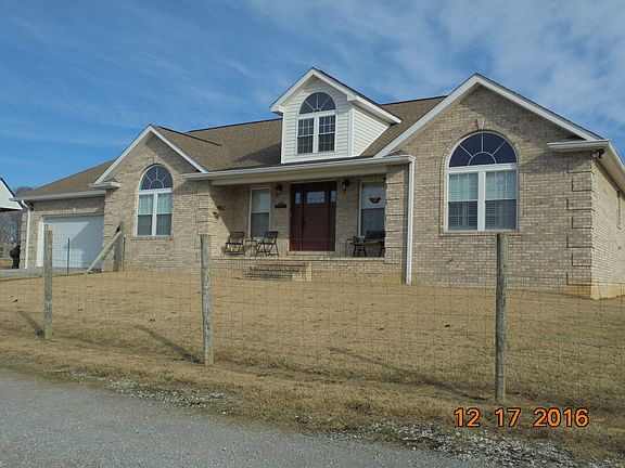 3rd image of 1724 E Highway 619