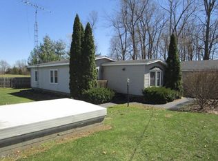 3435 Pioneer Rd, Osseo, MI 49266