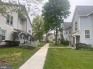 Building Photo - 161 Andover Pl