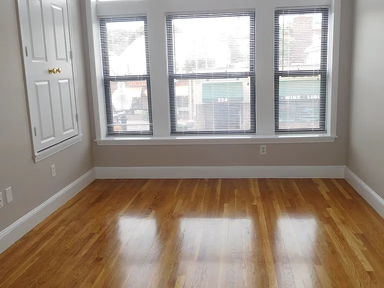 365 Washington St — Photo 9