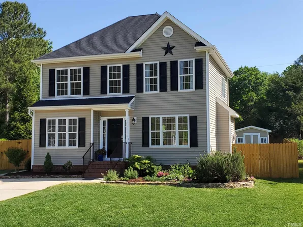 2808 Glastonbury Rd, Apex, NC