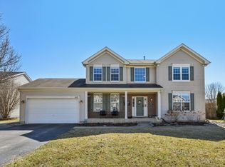 6427 Midleton Ln, McHenry, IL 60050