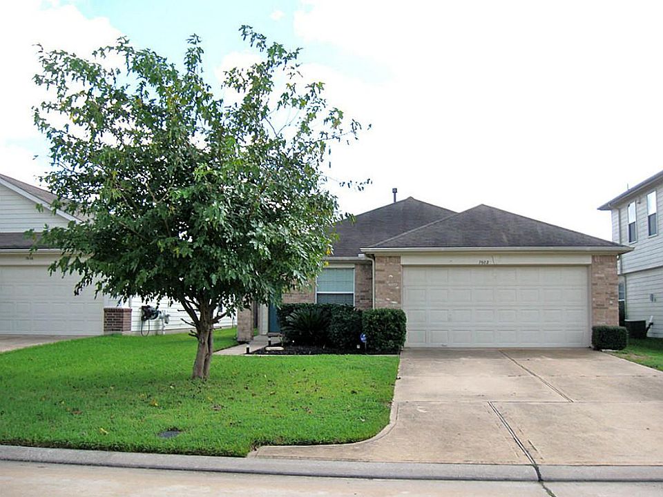 1st image of 7602 Drifting Willow Ct